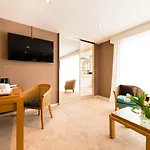 Hélios Hotel 4*