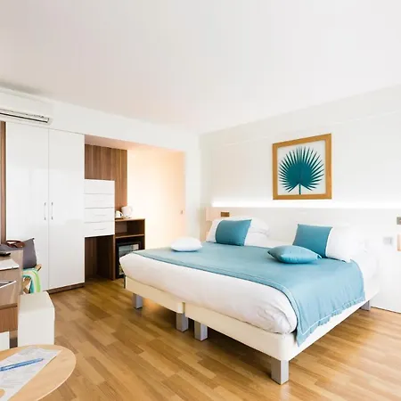 Helios Juan-les-Pins