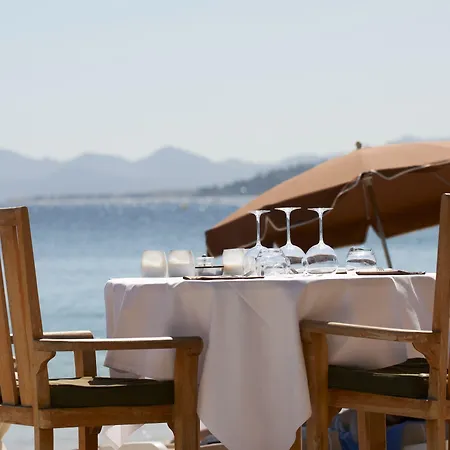 Helios Otel 4*