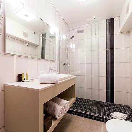 Helios Otel