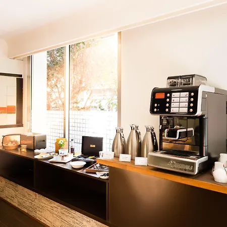Otel Helios Juan-les-Pins