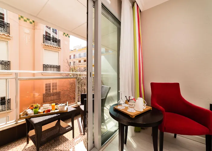 Helios Juan-les-Pins