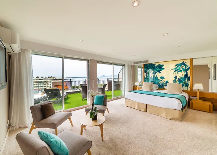 Helios 4* Juan-les-Pins